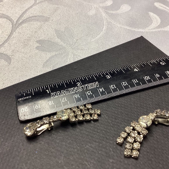 WEISS? DROP DANGLE Rhinestone earrings MOMS COLLECTIONS - Picture 2 of 8